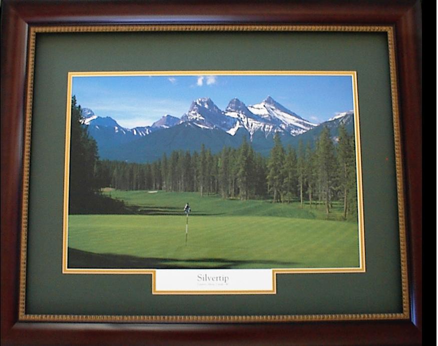 Silvertip Golf Course photo mahogany frame forest mat