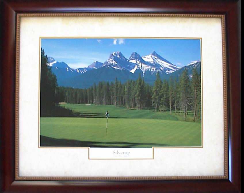 Silvertip Golf Course Mahogany Frame Opaque Mat